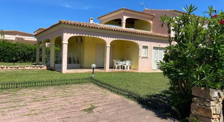 Charming holiday apartment | Dogs allowed in San Teodoro
