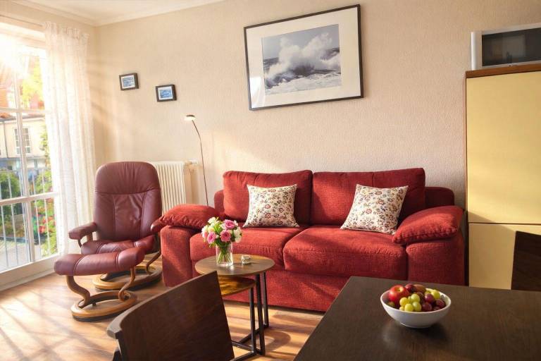 Rental apartment with 1 room for 3 persons in Kuehlungsborn