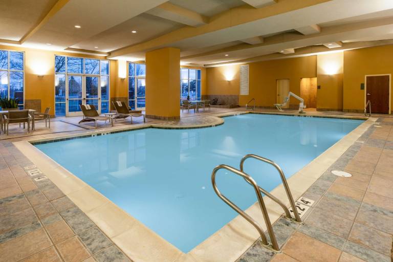 Embassy Suites by Hilton Portland Airport — photo 5