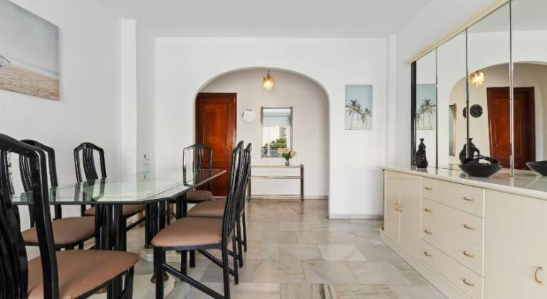 Rental apartment with yard, patio & pool | Beach nearby | Pets allowed — photo 4