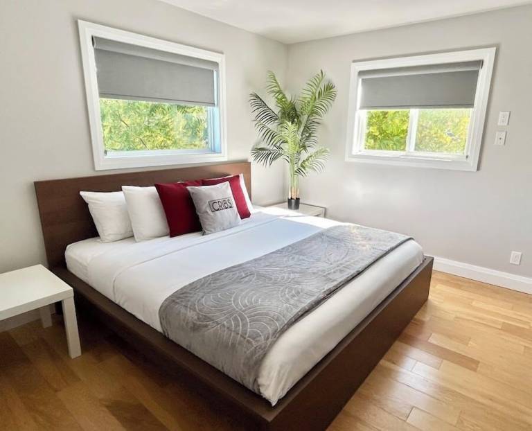 Condo Picton