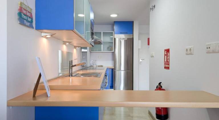 Holiday apartment with pool — photo 5