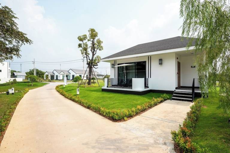 Villa  Bang Krabue