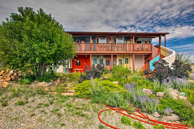 Private Retreat 17 Mi to Taos Ski Valley! — photo 2