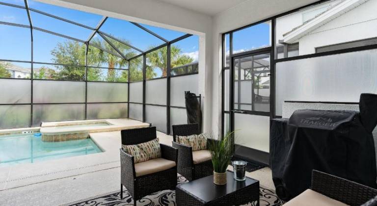 House with pool | Pets are welcome — photo 5