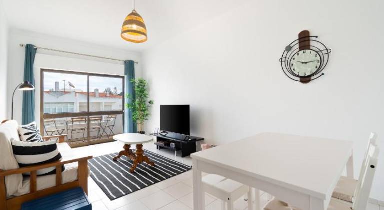 Apartment with 2 rooms for 4 persons in Lagos
