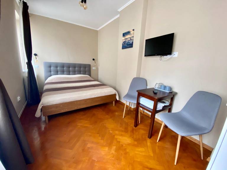 Rental apartment with 2 rooms for 4 persons in Brasov