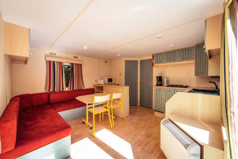Camping de l'Etang Sites and Landscapes - Cottage Classique Louet 2 bedrooms 4 people — photo 3