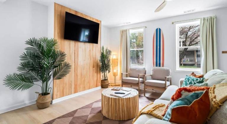 Vacation home | Dogs allowed in Sandusky, OH