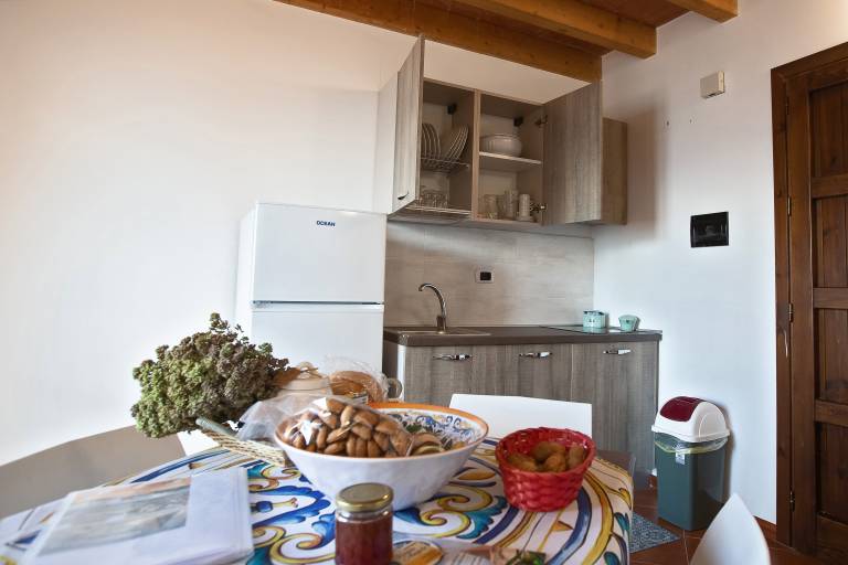 Holiday Home 'Paese Albergo - Arconides' with Sea View, Balcony and Wi-Fi — photo 3