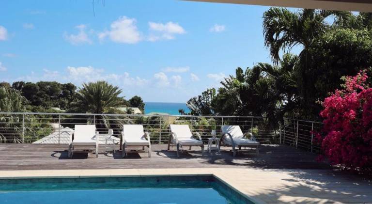 Big villa with pool | Close to the beach | Dogs allowed in Le Gosier