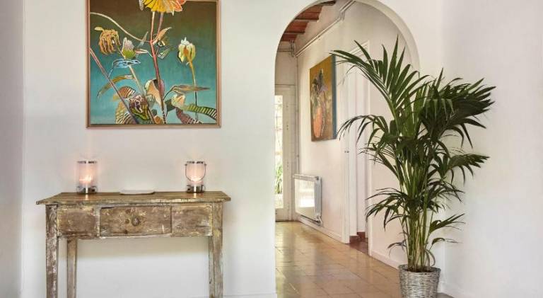 Fully equipped villa with jacuzzi, terrace & yard | Good for workation | Pets allowed — photo 5