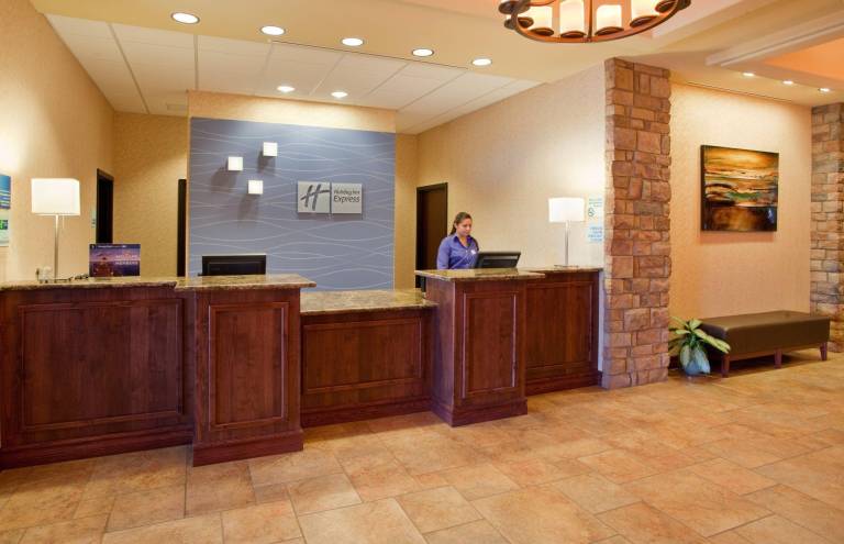 Holiday Inn Express & Suites Gallup East By IHG — photo 5