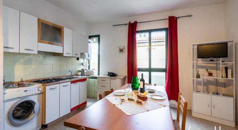 Apartment with 1 room for 4 persons — photo 3