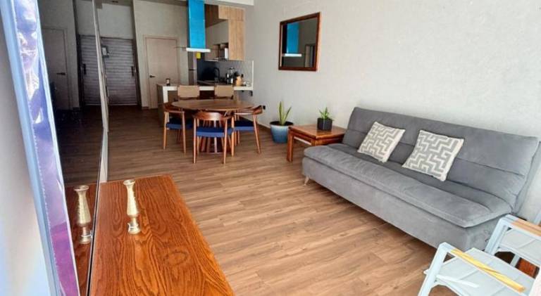 Apartment with hot tub & pool | Pets are welcome — photo 2