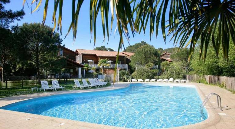 Holiday apartment with pool in Soorts-Hossegor