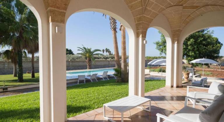 Ample villa with pool & jacuzzi | Pet-friendly — photo 4