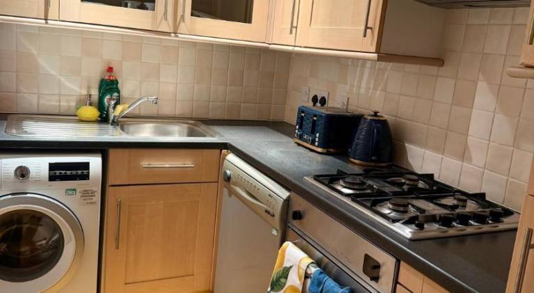 Luxurious Victorian 3 Bed Flat in the Heart of Edinburgh — photo 5
