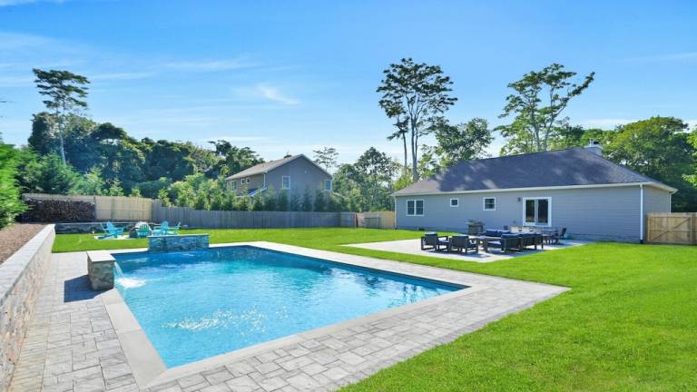 House Shelter Island