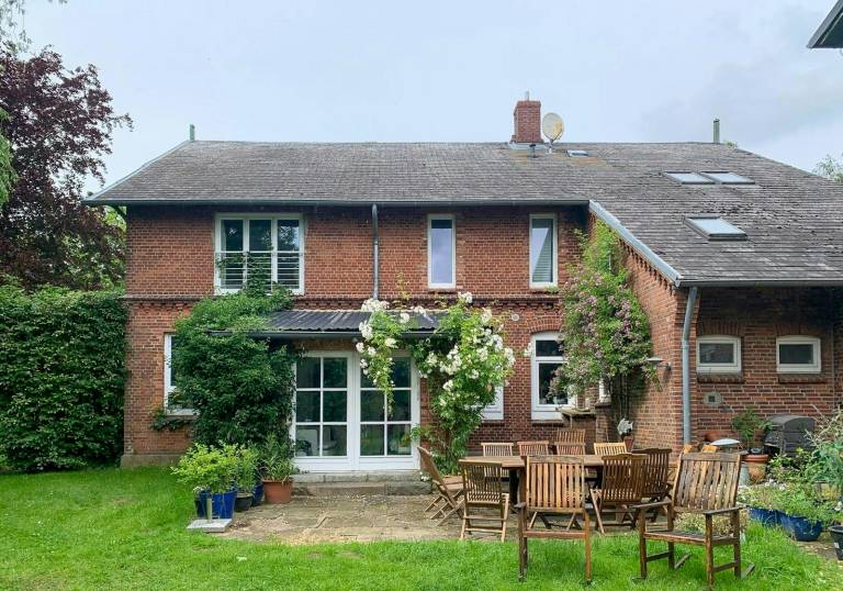 Children-friendly rental apartment with garden, patio & barbeque | Good for workation | Pets allowed — photo 2