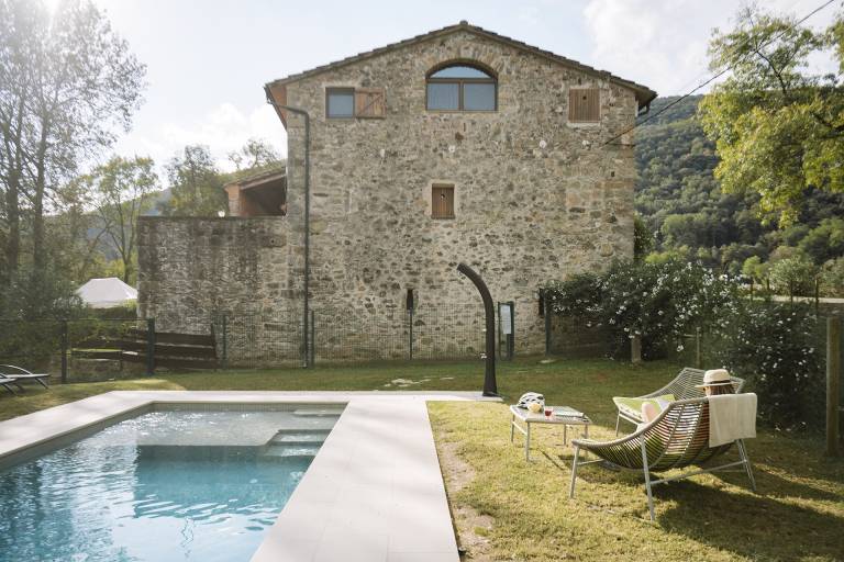 Casa  Santa Pau