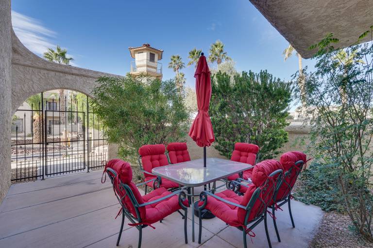 1 Mi to Boat Ramp: Lake Havasu City Condo w/ Patio — photo 3