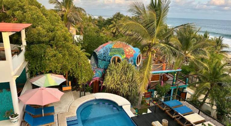 Beachfront Paradise Boutique Hotel - Sky Room — photo 3