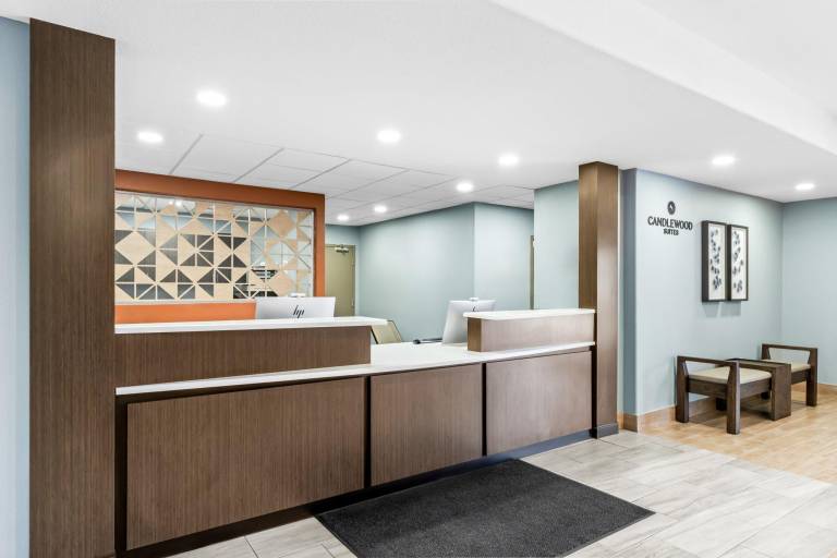 Candlewood Victoria By IHG — photo 4