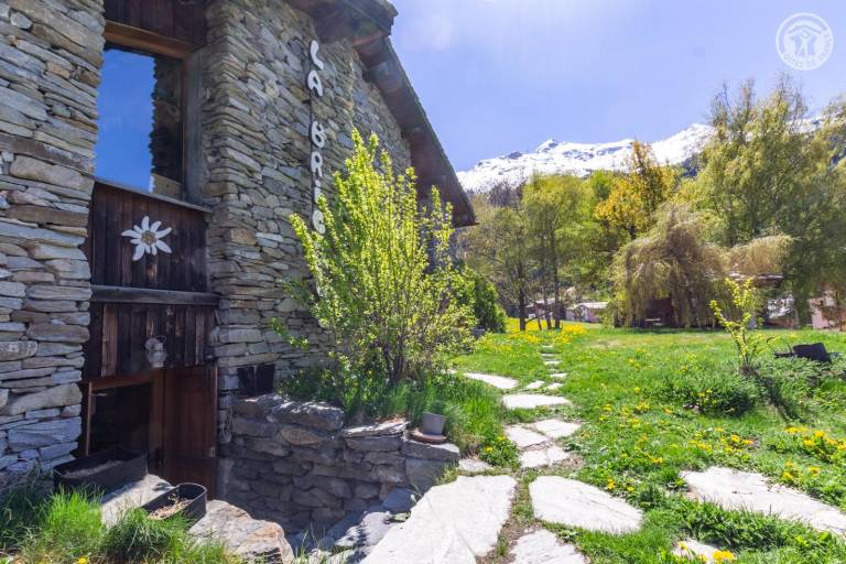 Gîte Lanslevillard