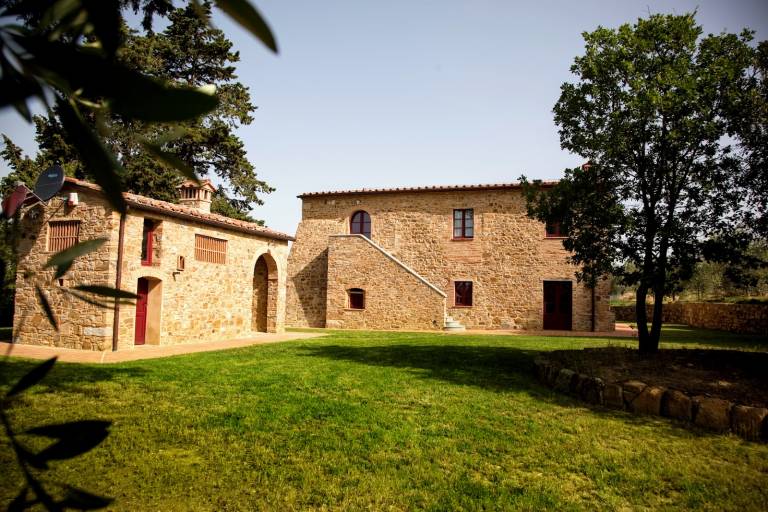 Family-oriented nice villa with private pool, garden & barbecue | Dogs allowed — photo 5