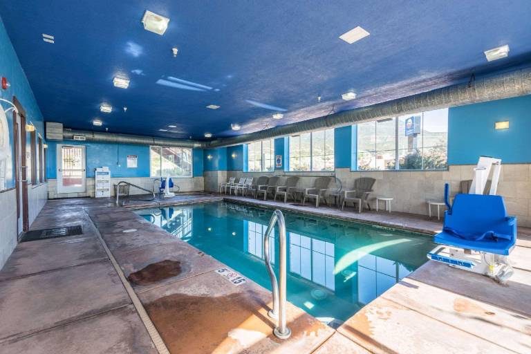 Comfort Inn & Suites Cedar City South — photo 3