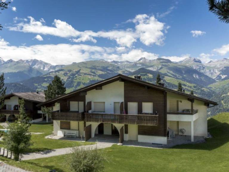 Ferienwohnung in Obersaxen, Obersaxen Mundaun für max. 4 Personen Ferienwohnung in Obersaxen, Obersaxen Mundaun für max. 4 Personen