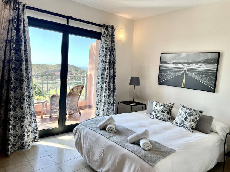 Lovely villa with pool | Pets allowed — photo 2