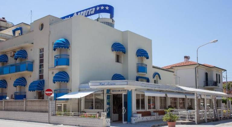 HOTEL AZZURRA in Senigallia