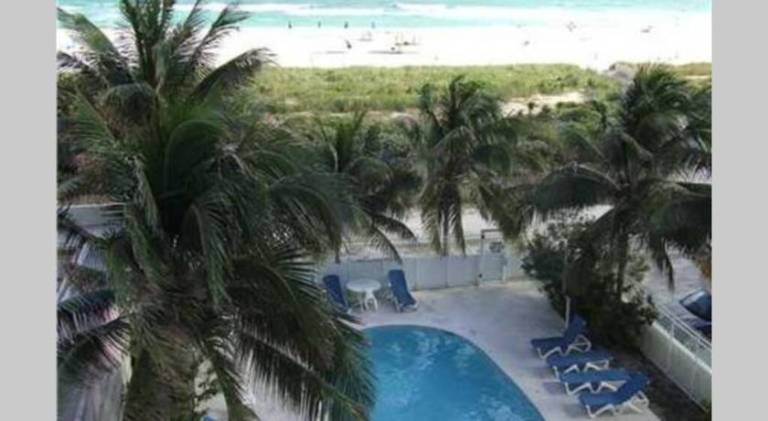 OCEAN FRONT BEACH PADS---South Beach — photo 2