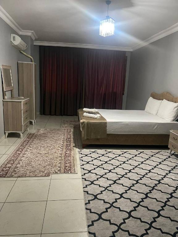 Rental apartment with terrace & jacuzzi in Guzelyurt
