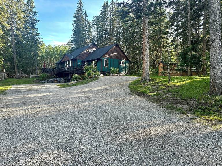Lodge Millarville