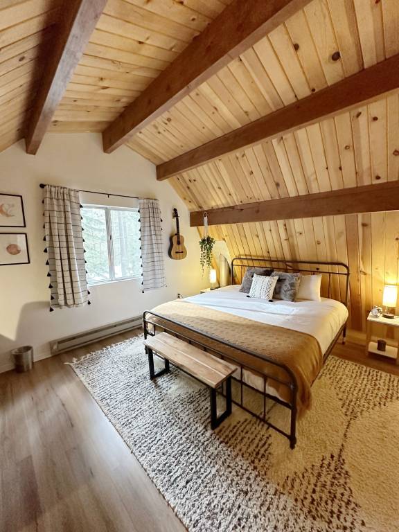 Cabin Long Barn