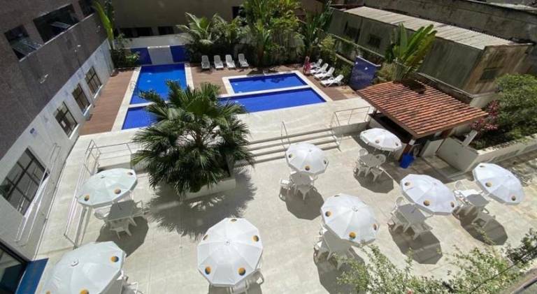 Holiday apartment with pool — photo 5