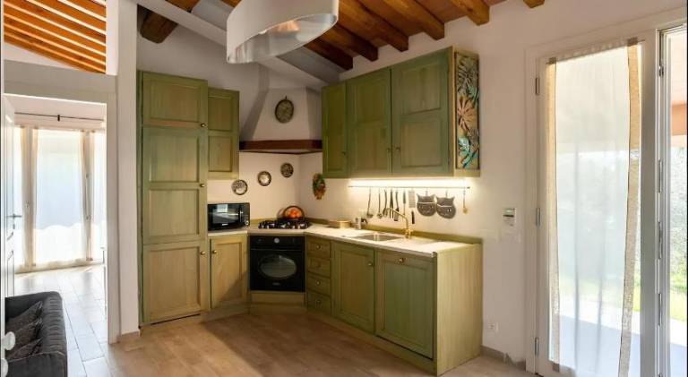 Apartment with 1 room for 4 persons — photo 3