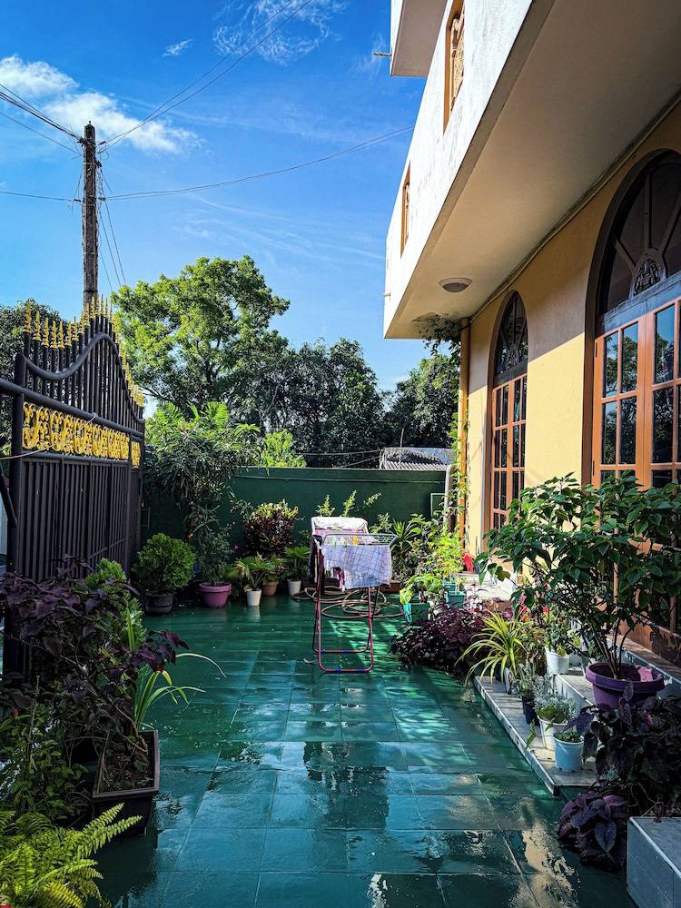 Accommodation  Polgasowita
