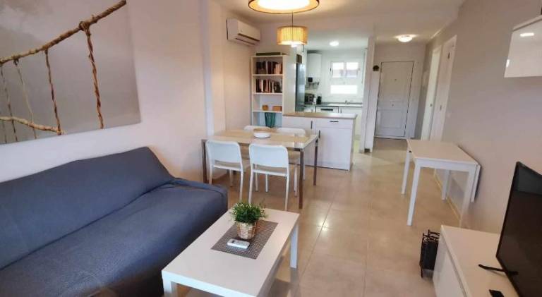 Apartment with pool — photo 2