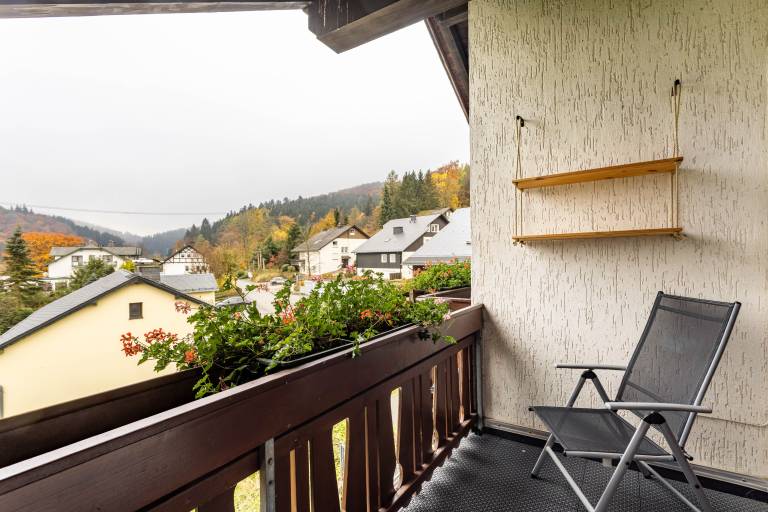 Holiday apartment with garden | Garden view — photo 2