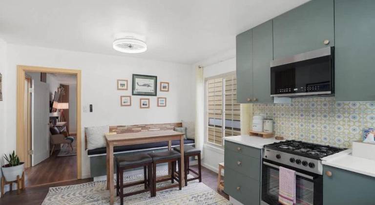 Apartment with 2 rooms for 6 persons — photo 3