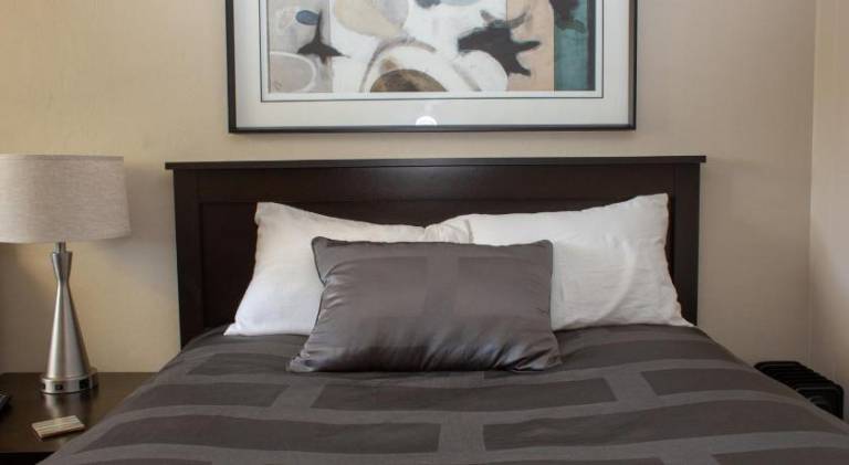 Mark III INN & Suites