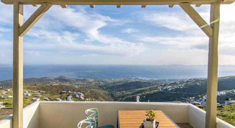Fully equipped villa with patio & garden | Pets allowed in Tinos