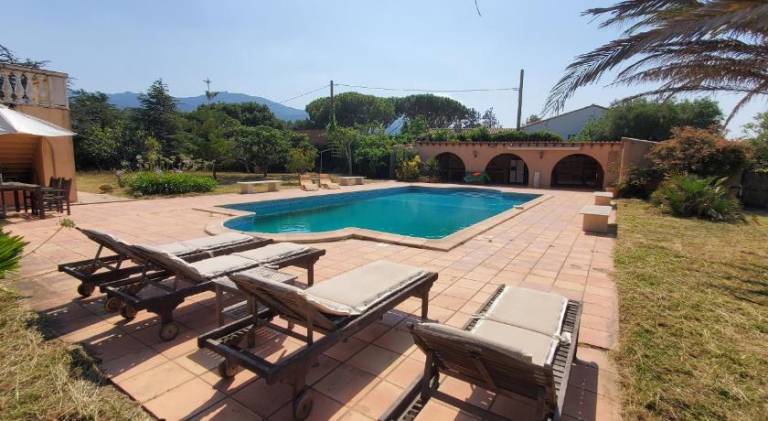 Charming apartment with pool, sea and mountain views — photo 2