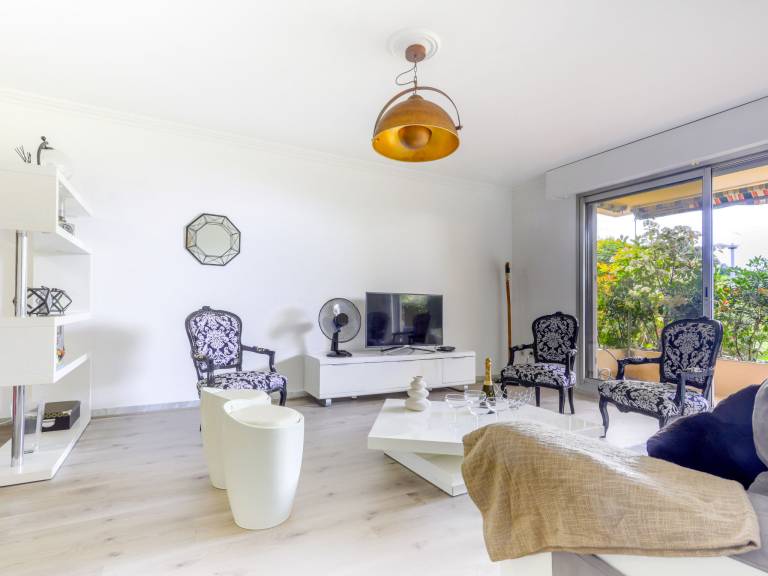 Apartment with garden, pool & terrace | Sea view | Pets allowed — photo 5