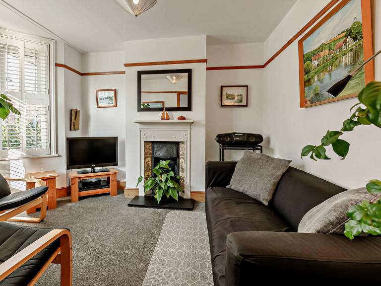 Cottage  Littlehampton