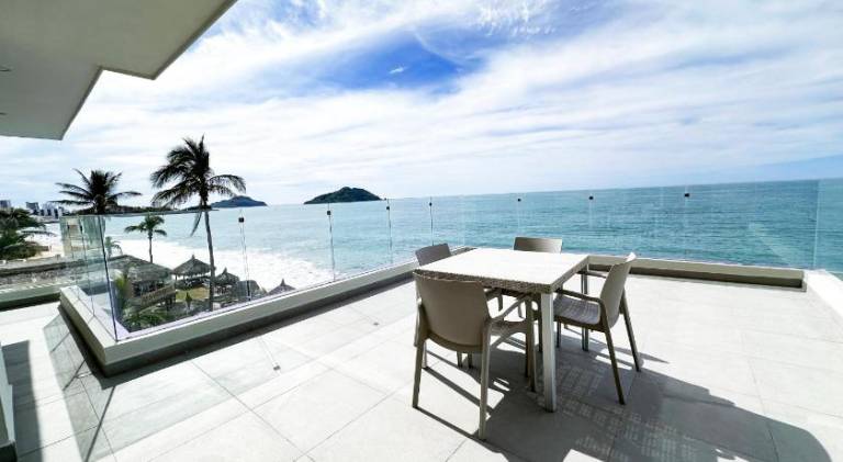 Garner Hotel Mazatlan Beach — photo 4